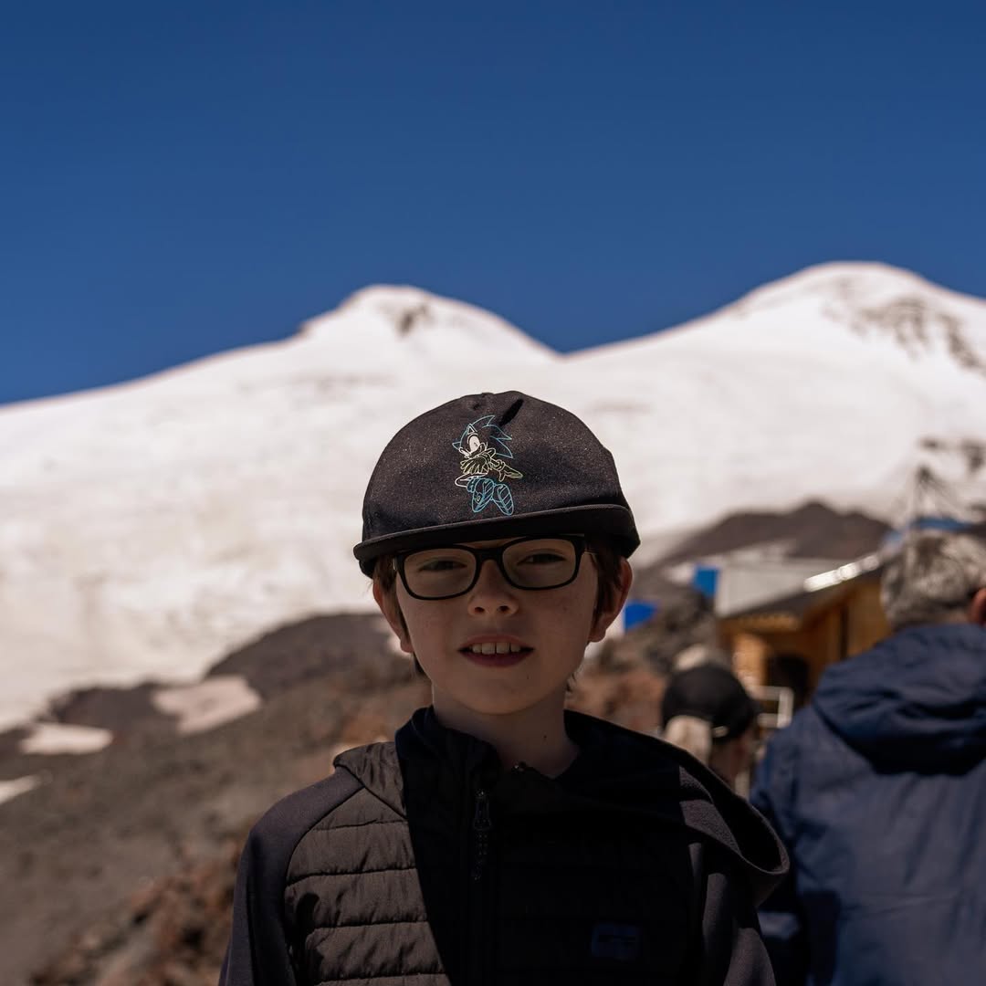 Mount Elbrus: Mit der Seilbahn auf 3.885 Meter
