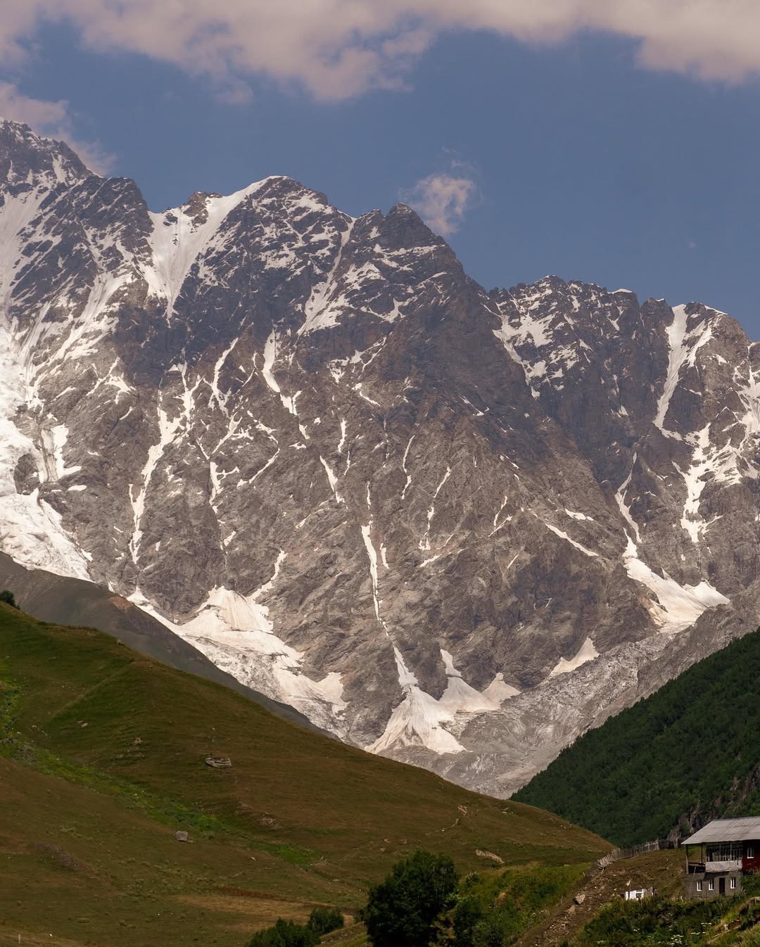 Ughviri Pass Aussicht